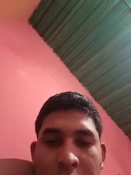 alee28728 online show from March 31, 2026, 7:43 am