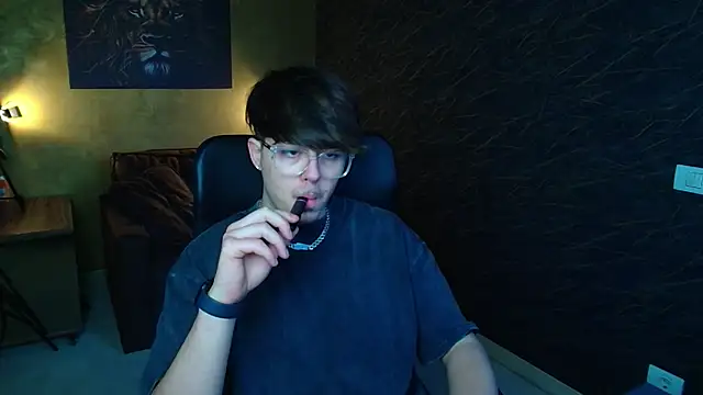 BodhiHayes online show from April 16, 2026, 4:13 am