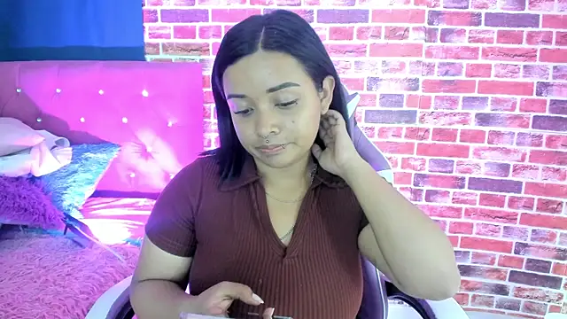 SofiiaCutee online show from April 14, 2026, 2:16 am