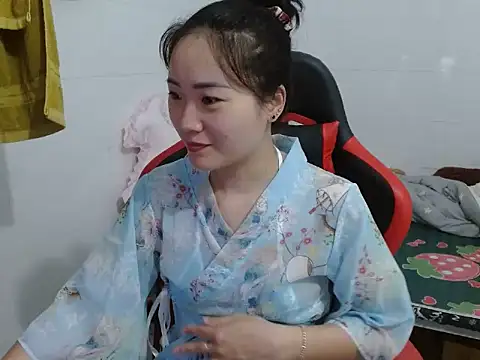 Olivia cute68 online show from April 12, 2026, 4:32 pm