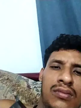 danielmrz11 online show from April 2, 2026, 6:09 am