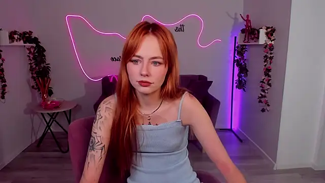 MiaSensitive online show from April 10, 2026, 12:12 pm