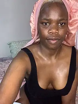 coco0002 online show from April 6, 2026, 11:00 am