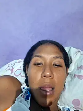 Snapshot of emily_fox01 chatting on August 2, 2026, 10:29 pm emily fox01 online show from August 2, 2026, 10:29 pm