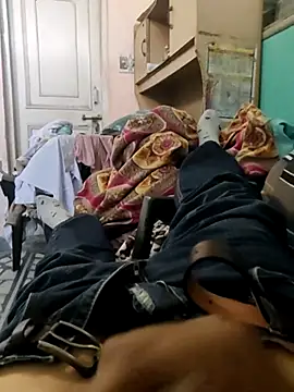 diljaan51 online show from April 12, 2026, 11:46 am