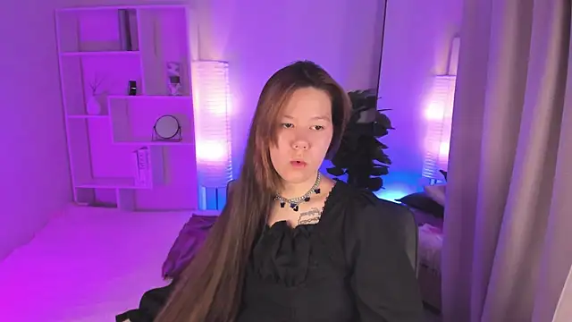 Vanessa ama online show from April 5, 2026, 1:56 am