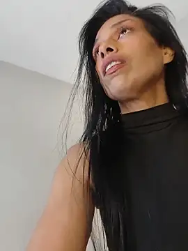 KarolVIPXXX online show from May 28, 2026, 10:43 am