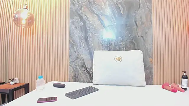 Snapshot of mary_spencer chatting on May 22, 2026, 11:08 am mary spencer online show from May 22, 2026, 11:08 am