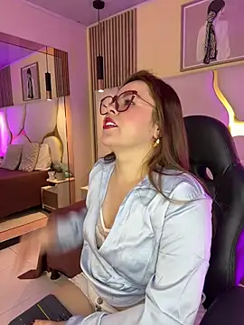 Renata Jones1 online show from April 1, 2026, 11:55 am