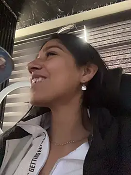 Anitta  LS online show from April 11, 2026, 7:39 pm