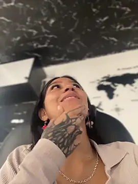 Anitta  LS online show from April 14, 2026, 6:46 pm