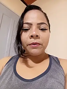 ROUSSE SINCLAIR online show from April 16, 2026, 5:14 pm