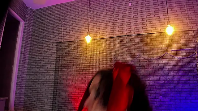 Alanah R online show from April 21, 2026, 12:56 am