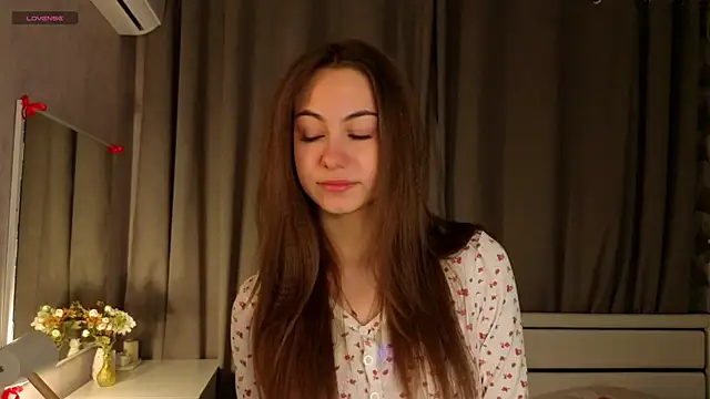 DaynaMacha online show from April 18, 2026, 6:10 pm