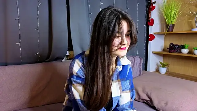 LuciKardos online show from March 26, 2026, 8:40 pm