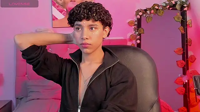 artemis jones online show from March 23, 2026, 8:19 pm