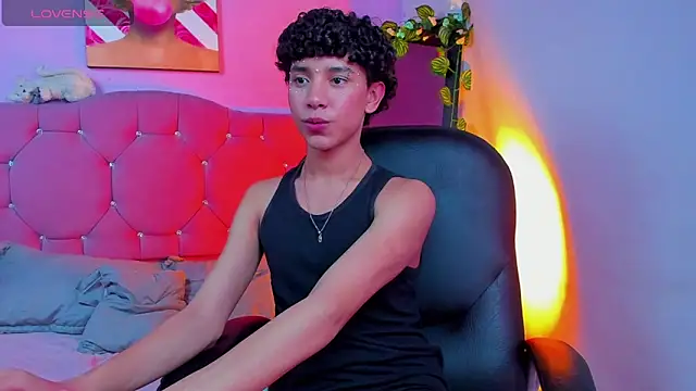 artemis jones online show from March 20, 2026, 9:38 pm