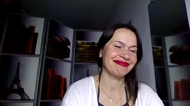 Selena Moo online show from April 1, 2026, 8:59 am