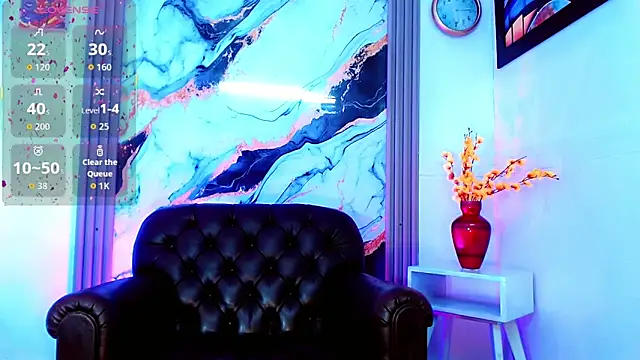 Mia Colucci- online show from April 10, 2026, 11:06 am