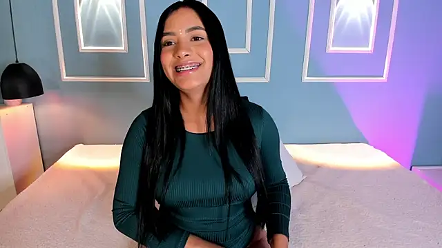 Agatha Zc  online show from April 1, 2026, 1:41 pm