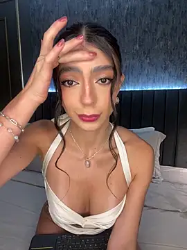 NINA ROSEE397 online show from March 27, 2026, 11:49 pm