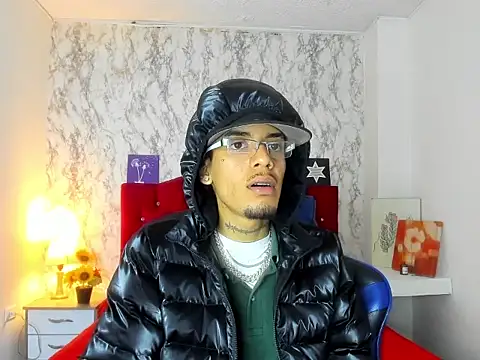 Ryder-Stone online show from April 8, 2026, 7:04 pm