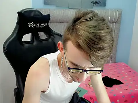 Dani high online show from April 5, 2026, 11:28 am