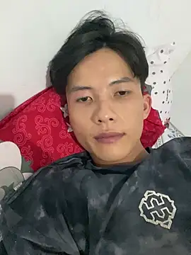 Nguyencuong1999 online show from April 1, 2026, 1:41 pm