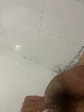 Nguyencuong1999 online show from March 25, 2026, 4:39 pm