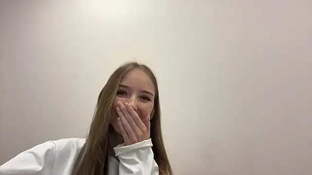 TanjaBrounson online show from April 15, 2026, 3:27 pm