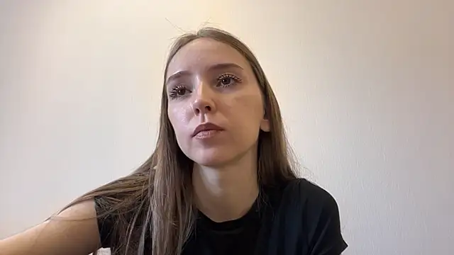 TanjaBrounson online show from April 9, 2026, 6:19 am