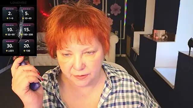 Kira Kingsley online show from April 17, 2026, 5:32 am