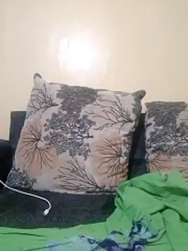 Coco2vee online show from May 16, 2026, 5:28 am