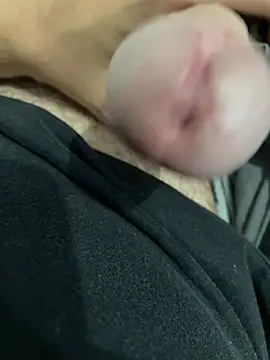 RafaelSilvaaa online show from April 14, 2026, 12:37 am