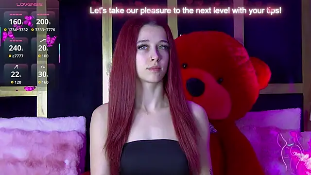 ArianaaFoxy online show from March 28, 2026, 3:13 pm