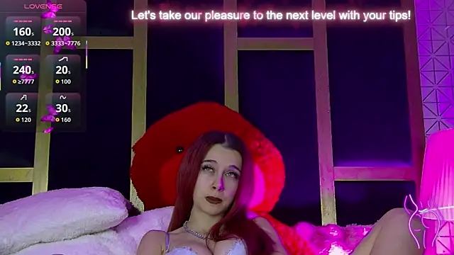 ArianaaFoxy online show from April 19, 2026, 7:16 pm