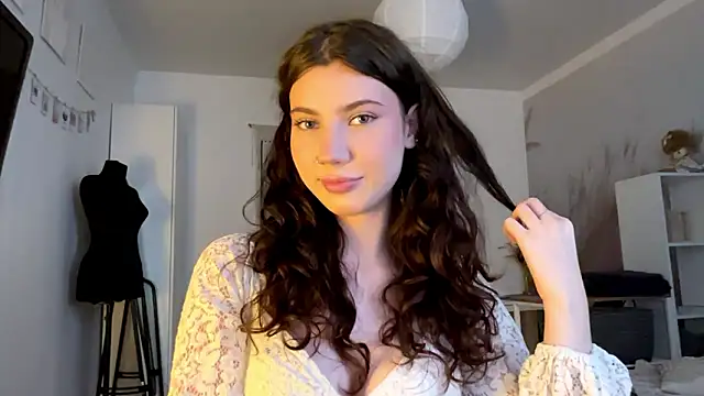 ShandyTreys online show from March 22, 2026, 1:12 pm