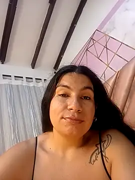 DianaSheren online show from April 17, 2026, 7:49 pm