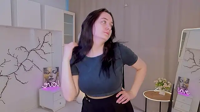 KaraNeagle online show from March 30, 2026, 6:15 am