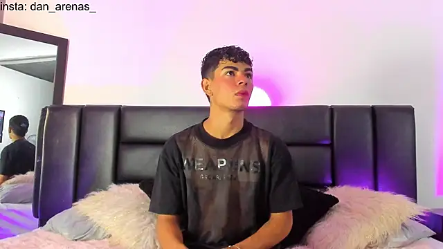 Duolust2 online show from April 3, 2026, 11:49 am