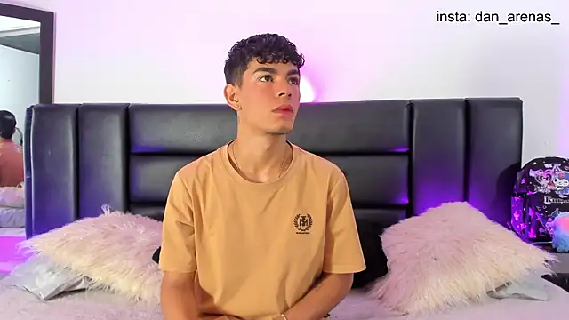 Duolust2 online show from April 5, 2026, 4:57 pm