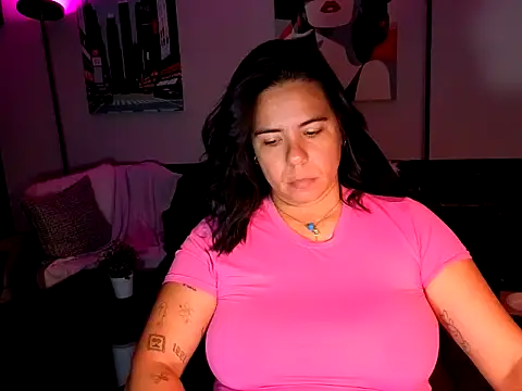 HannaJonns online show from March 26, 2026, 10:57 am