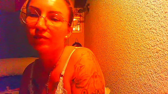 Snapshot of pamela661 chatting on July 16, 2026, 11:46 pm pamela661 online show from July 16, 2026, 11:46 pm