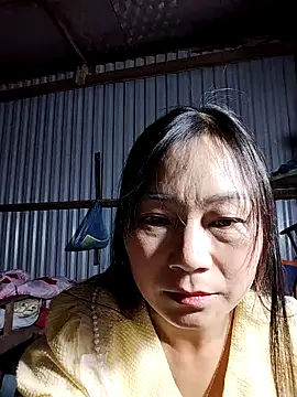 Cute-flowers online show from April 3, 2026, 1:28 pm