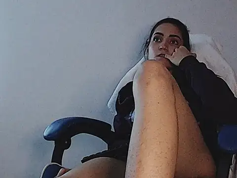 KaiaDelRio online show from April 8, 2026, 9:55 am