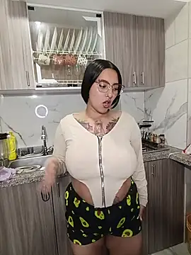 BombomAndAxel online show from April 1, 2026, 2:35 am