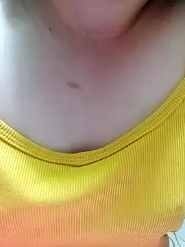 Dumi 009 online show from April 6, 2026, 4:52 pm