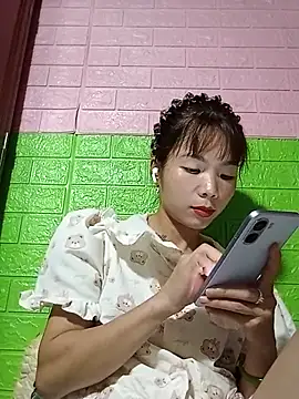 AmyLinee01 online show from May 31, 2026, 6:09 pm