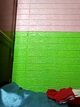 AmyLinee01 online show from April 8, 2026, 5:14 pm