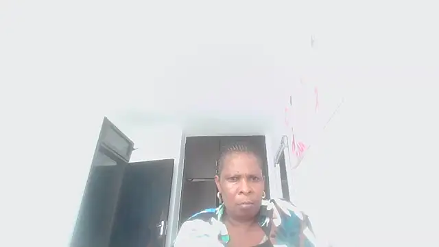 Lucia-boobs online show from April 10, 2026, 1:40 pm